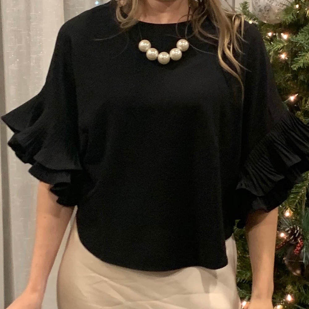 Gracia blouse black, size M